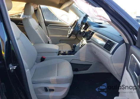 2018 Volkswagen Atlas 3.6L V6 Sel z USA, uszkodzony, nr VIN 1V2MR2CA3JC514012